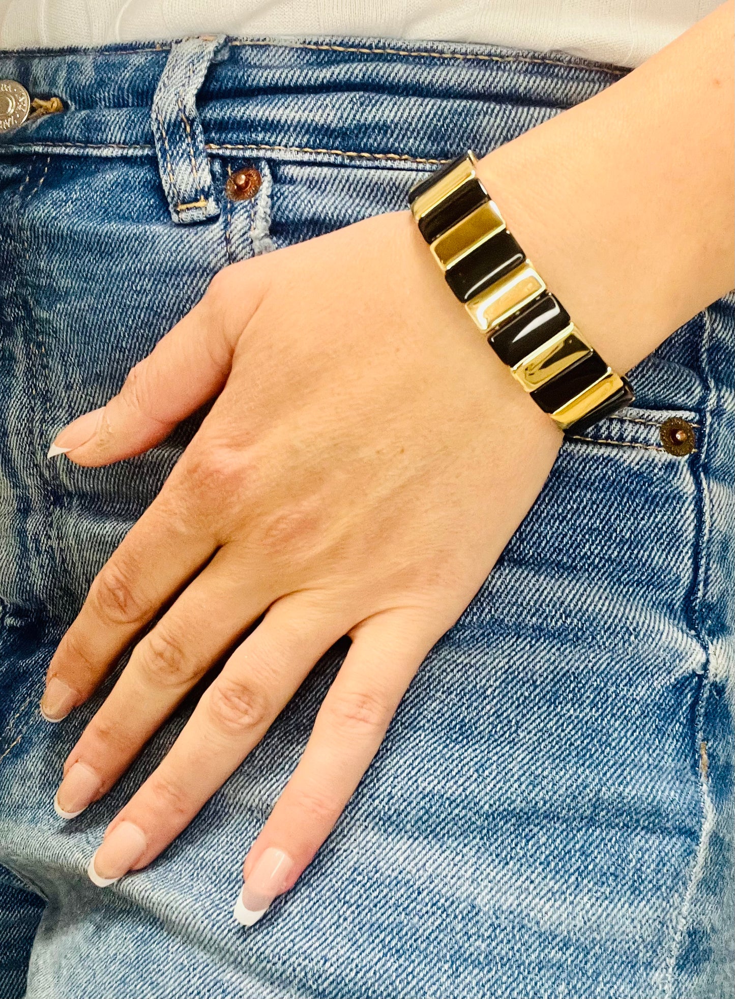 Even Line Bracelet - Black
